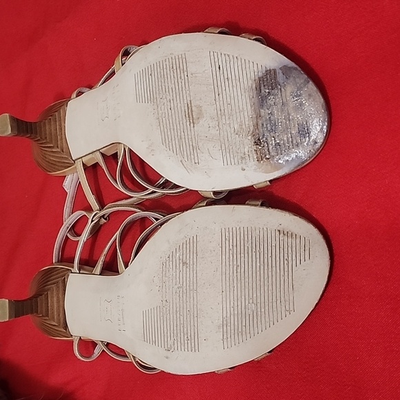 STUART WEITZMAN STUART - Picture 8 of 12